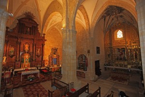 Frias18. Iglesia de San Vicente Martir. Ratablo Mayor y Capilla del Santo Cristo de las Tentaciones