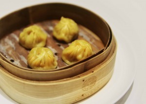 Foto 2 蟹黄小笼包Xiao Long Bao de Txangurro con caldo de marisco