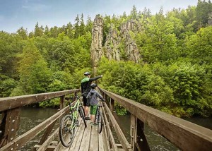 Foto 10 CZT_19_kampan2020__KV_Svatosske_SKALY_cyklo_sirka