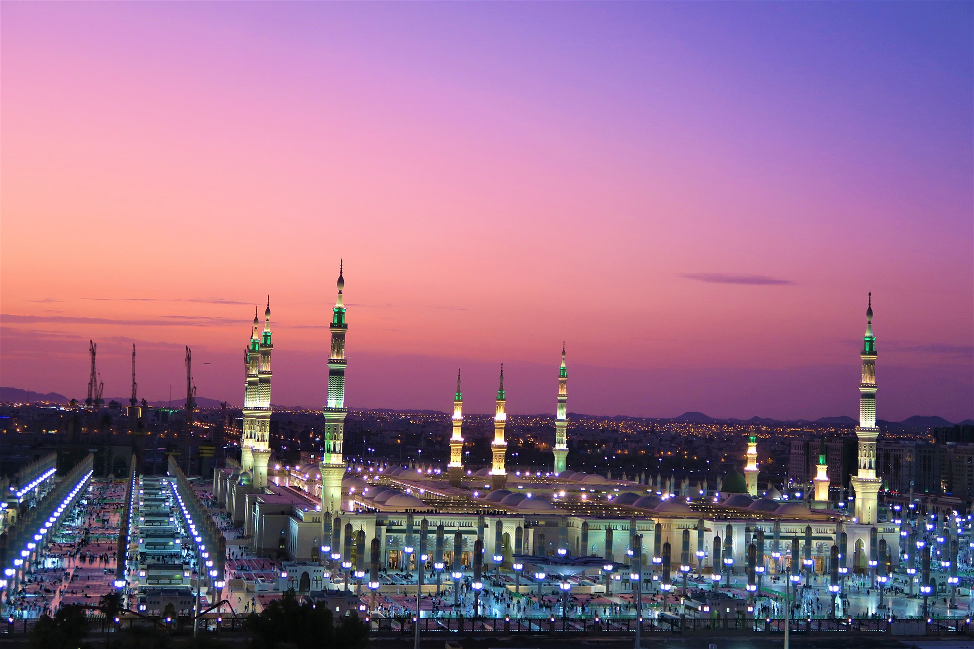 As Rabia Descubriendo Arabia con Saudia – Altum : Con Texto Turístico